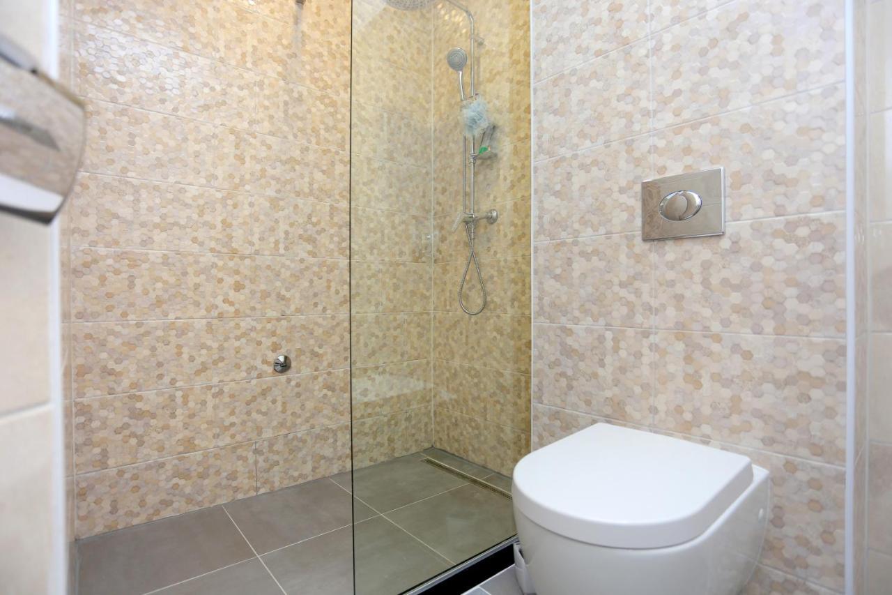 Family Friendly Apartments With A Swimming Pool Zivogosce - Porat, Makarska - 18150 ห้อง รูปภาพ